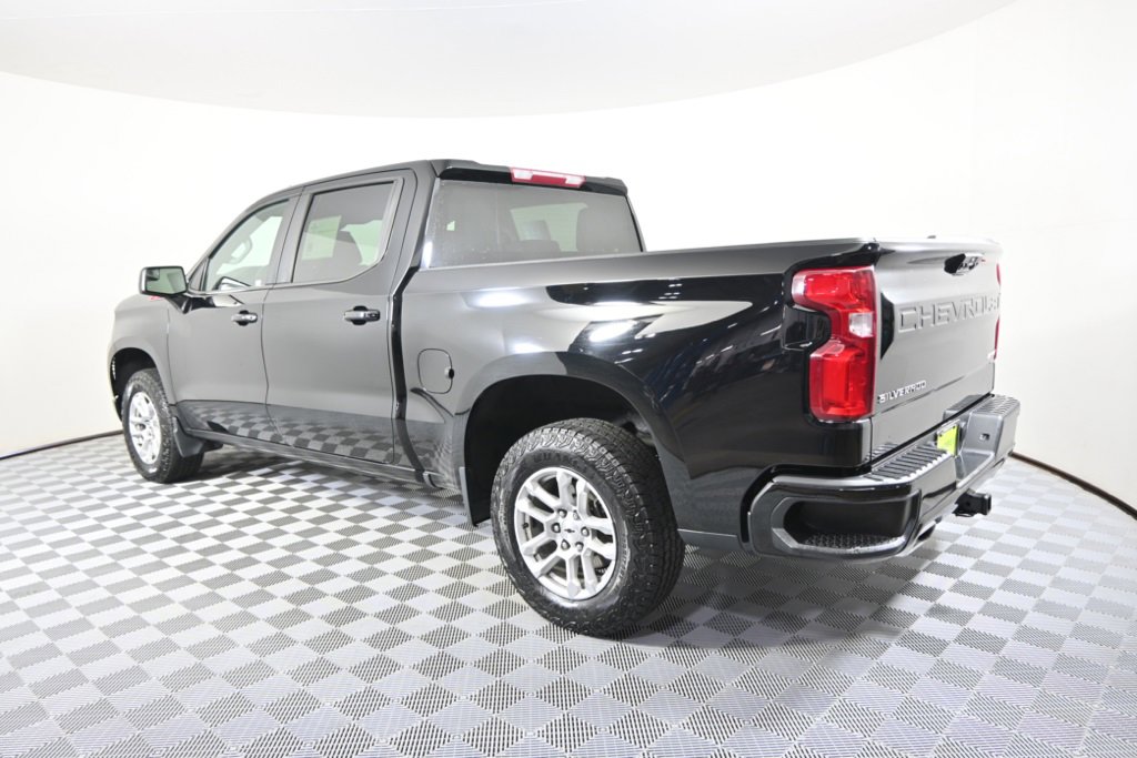 2022 Chevrolet Silverado 1500 RST photo 4
