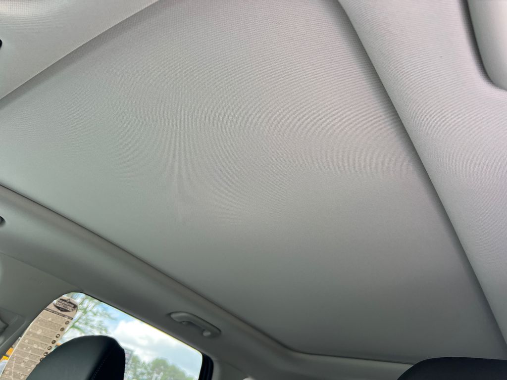 2025 Kia Sorento S photo 22
