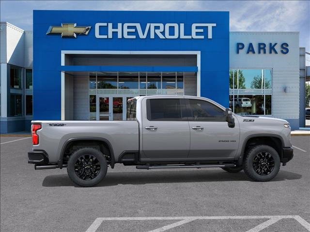 2026 Chevrolet Silverado 2500HD LTZ photo 2