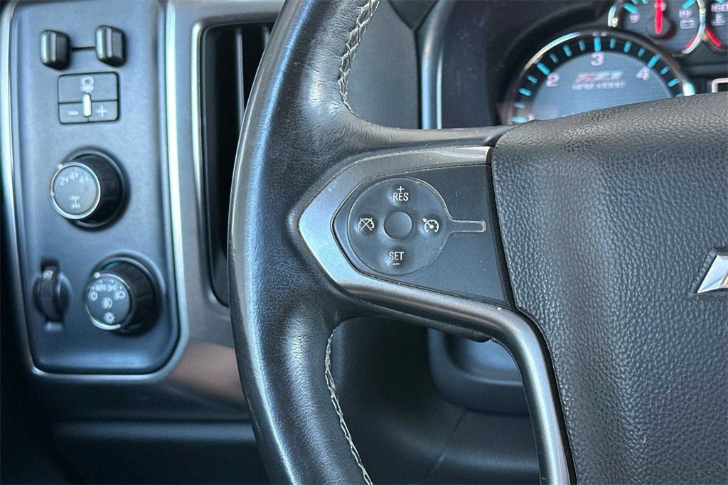 2019 Chevrolet Silverado 2500HD LT photo 24