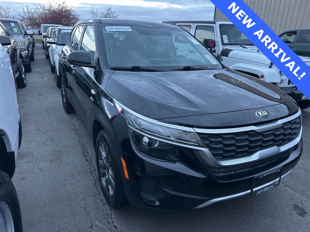 2021 Kia Seltos LX photo 4