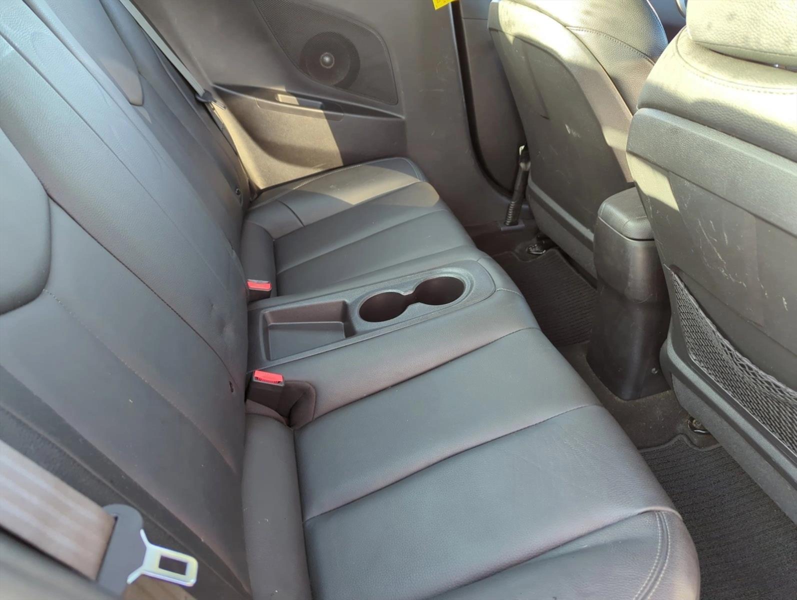 2015 Hyundai Veloster RE:FLEX Edition photo 20