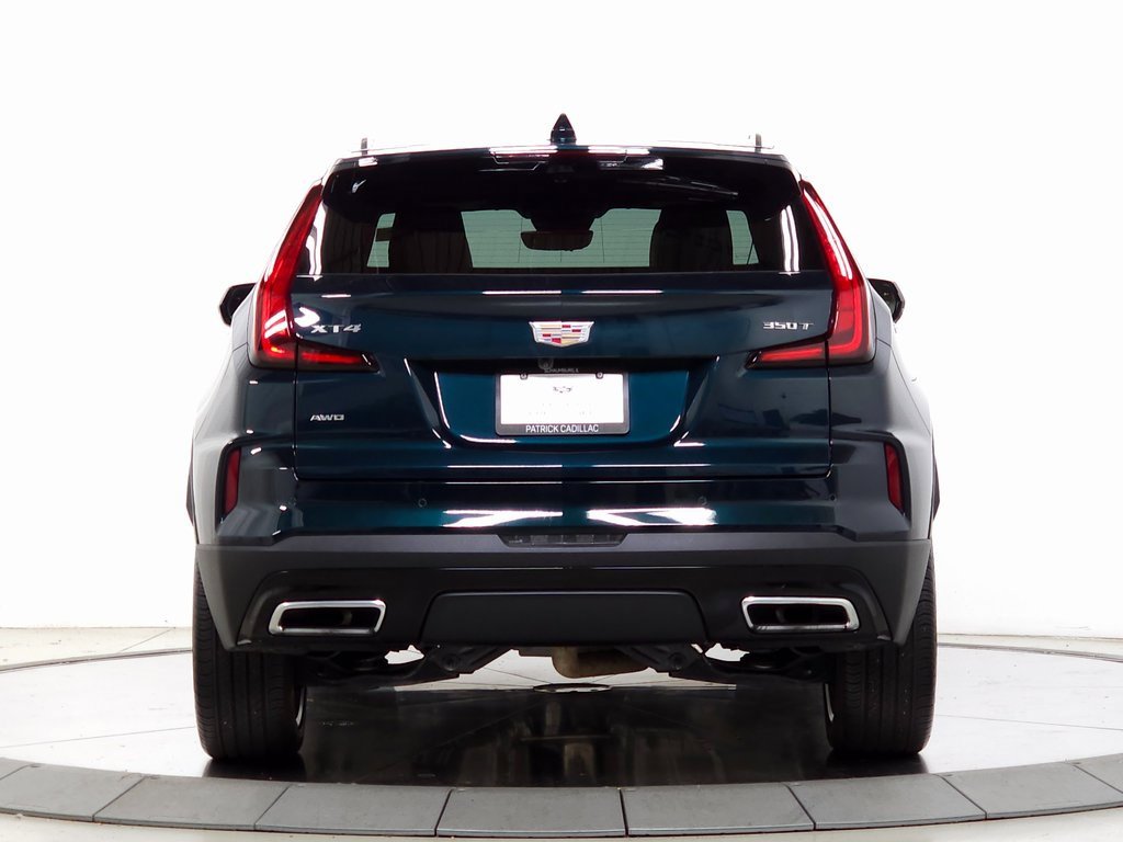 2025 Cadillac XT4 Premium Luxury photo 2