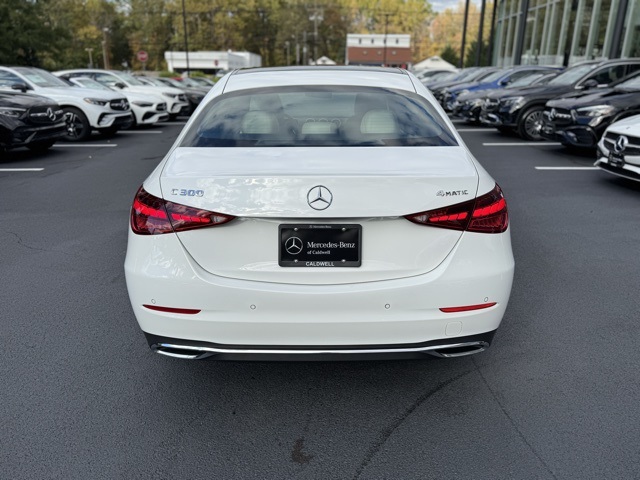 2025 Mercedes Benz C 300 4MATIC photo 4