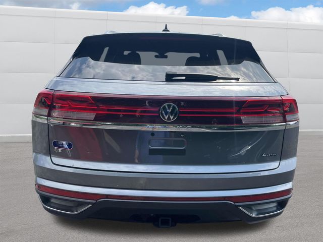 2024 Volkswagen Atlas Cross Sport SE Technology photo 4