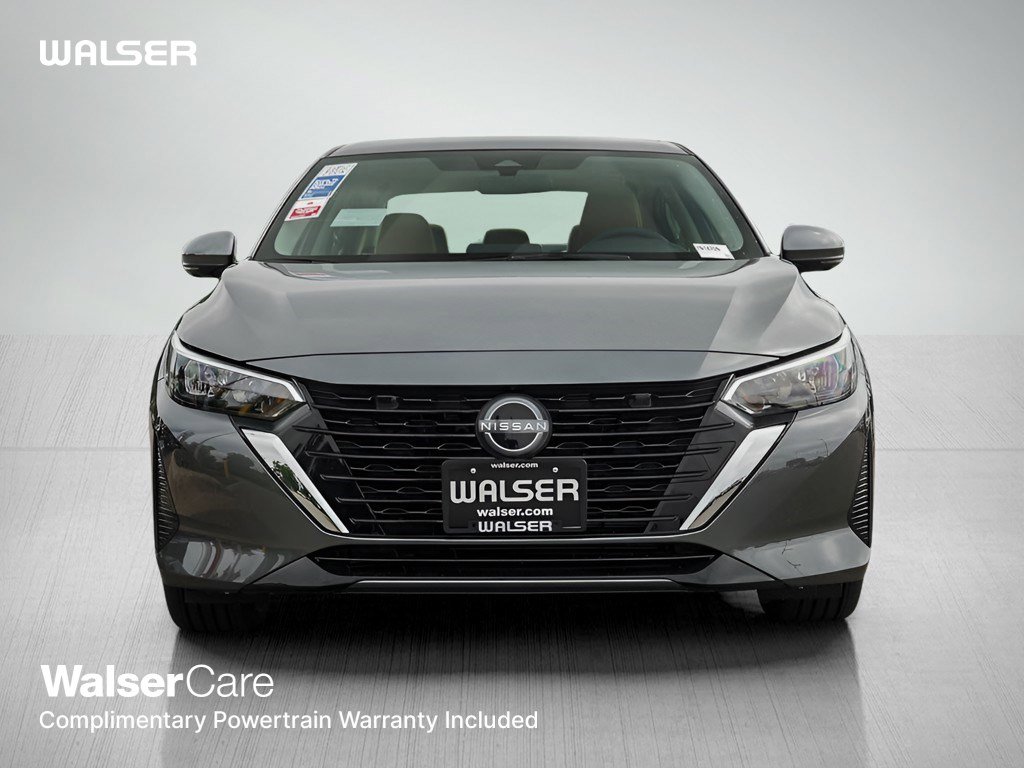 2025 Nissan Sentra SV photo 2