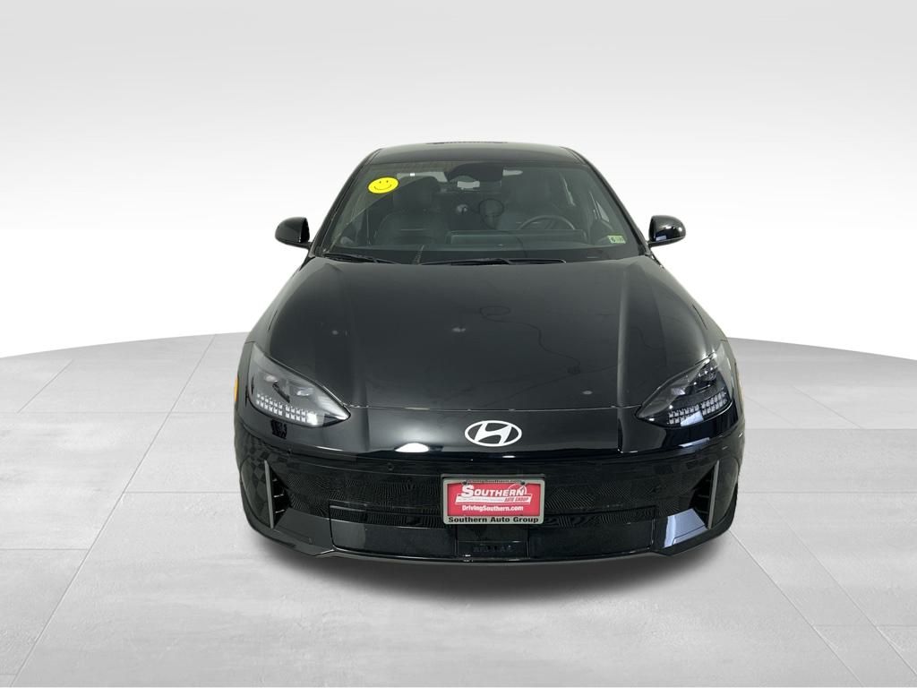 2024 Hyundai Ioniq 6 SEL photo 2