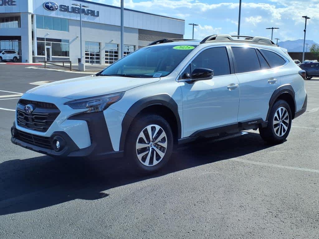 2025 Subaru Outback Premium photo 2