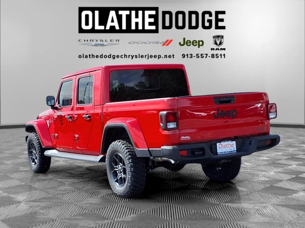 2025 Jeep Gladiator Sport photo 3