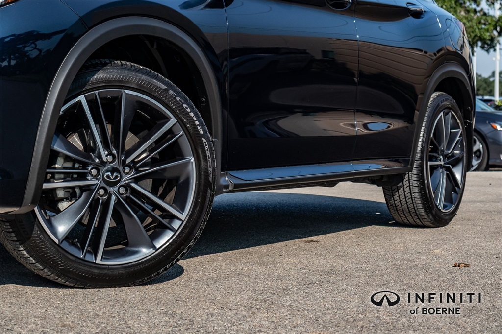 2025 Infiniti QX55 Luxe photo 3