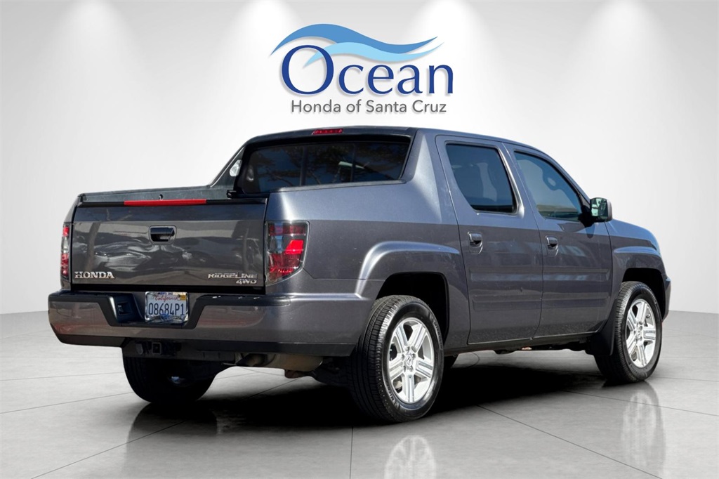 2014 Honda Ridgeline RTL photo 2