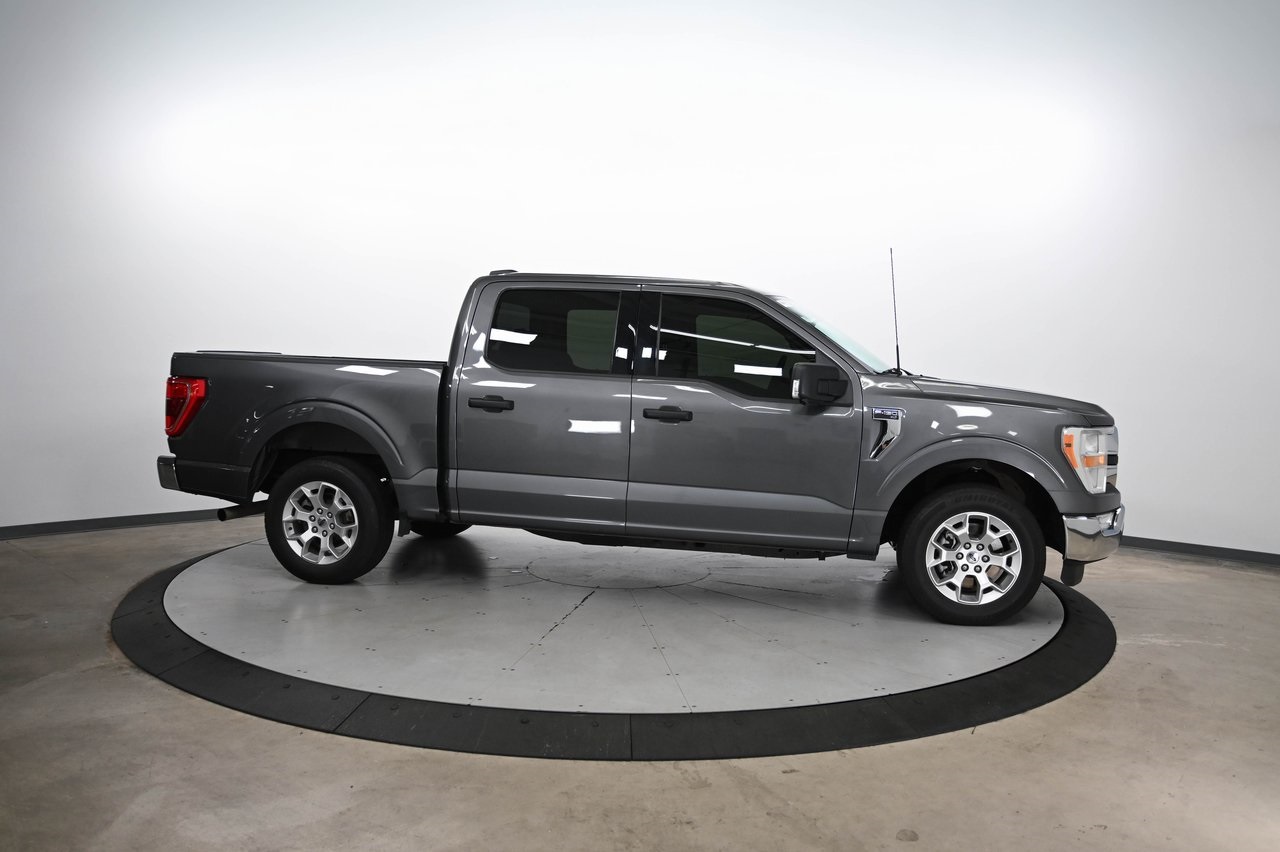 2022 Ford F-150 XLT photo 4