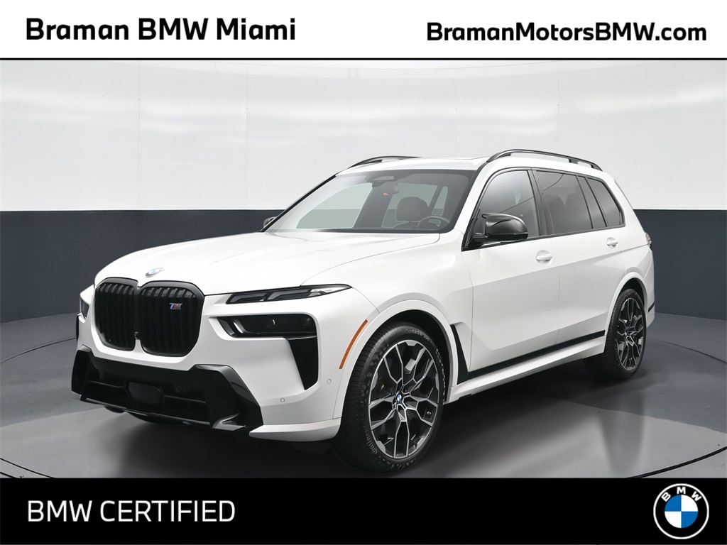 2023 BMW X7 M60i's photo