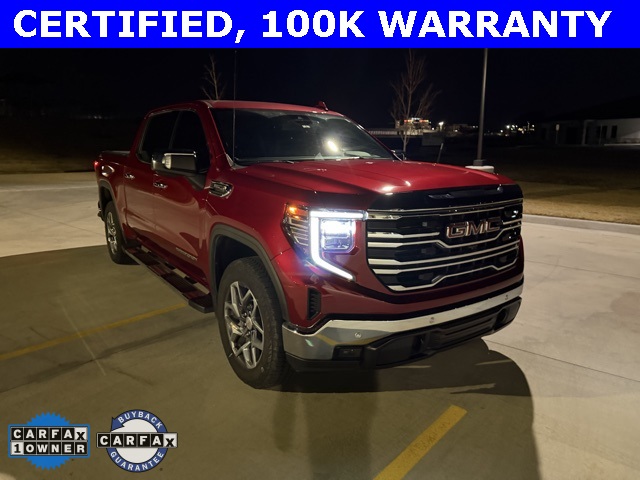 2024 GMC Sierra 1500 SLT's photo