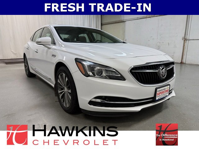 2017 Buick LaCrosse Premium's photo