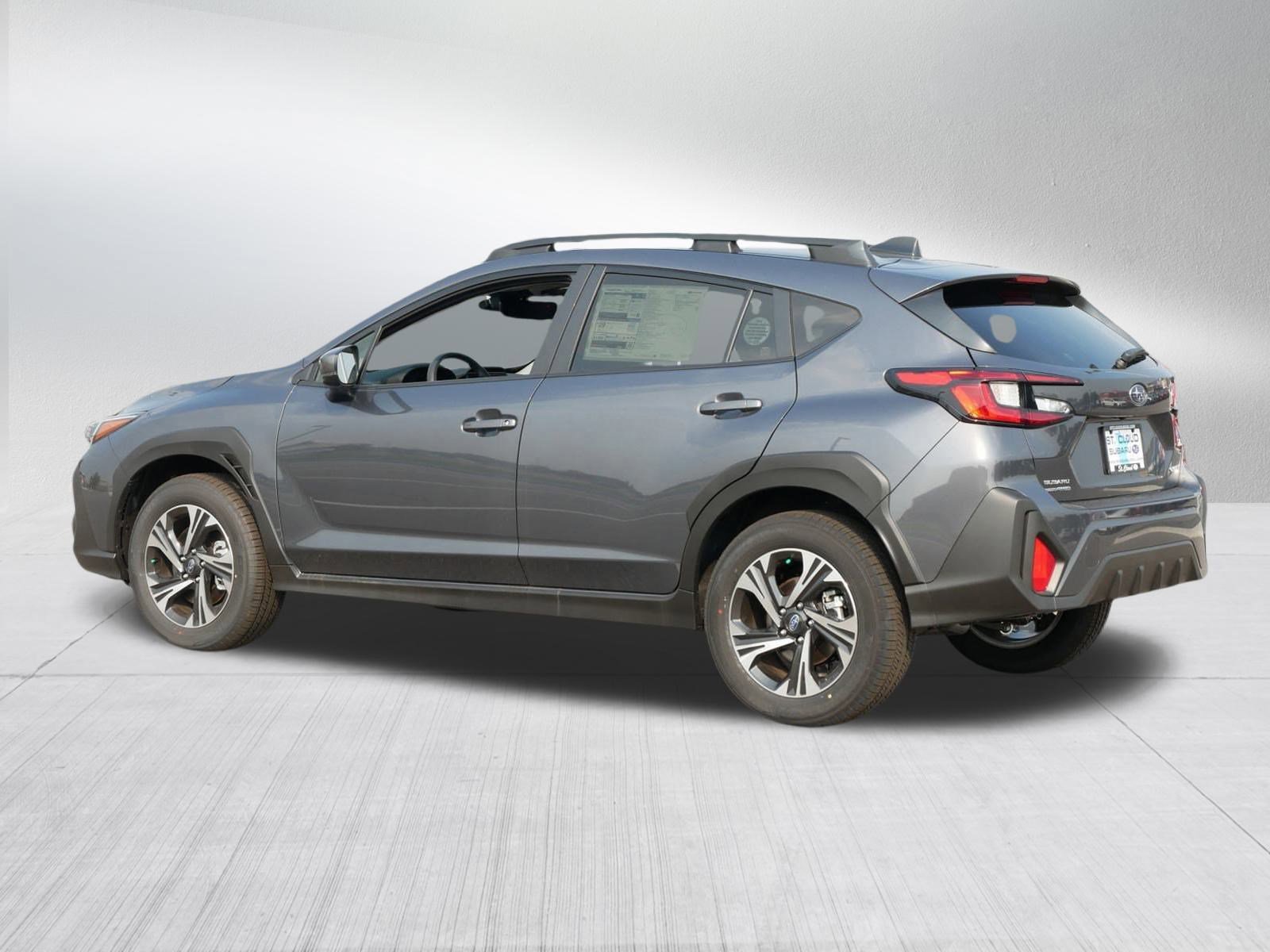 2025 Subaru Crosstrek Premium photo 2