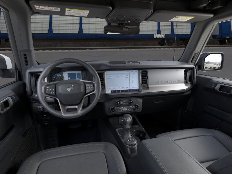 2025 Ford Bronco Outer Banks photo 9