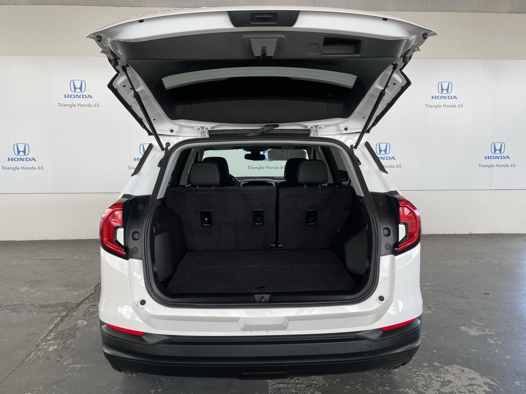 2023 Gmc Terrain SLE photo 37