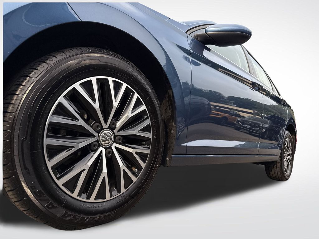 2021 Volkswagen Jetta 1.4T S photo 9
