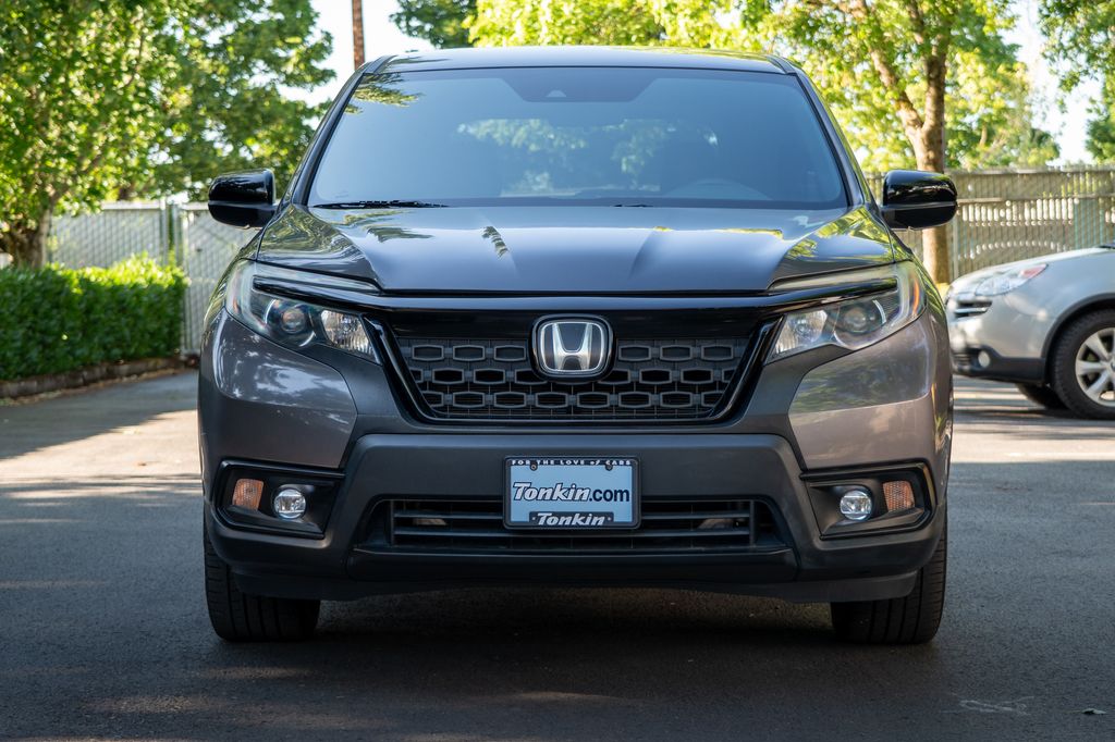 2019 Honda Passport Sport photo 2