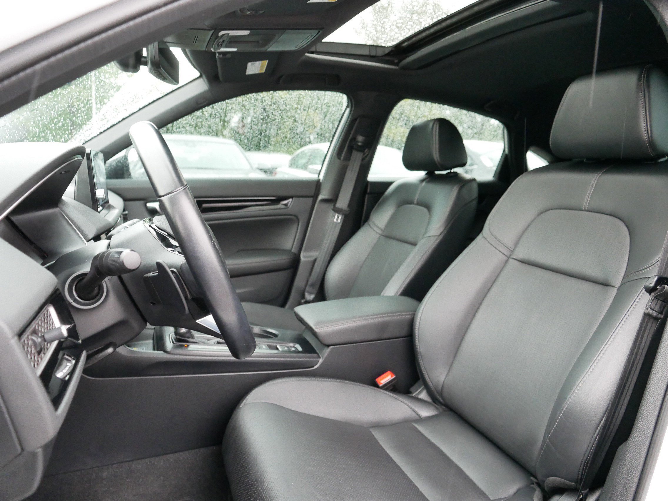 2023 Honda Civic Hatchback Sport Touring photo 31