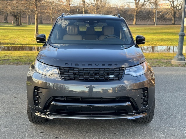 2024 Land Rover Discovery SE photo 8