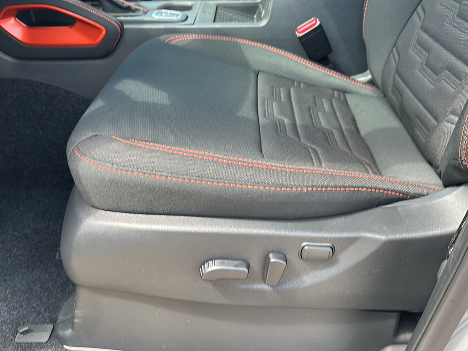 2026 Nissan Frontier Crew Cab PRO-4X photo 3