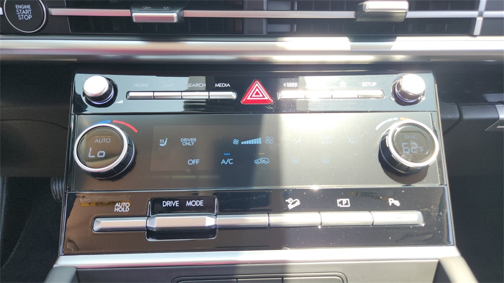 2026 Hyundai Santa Fe SEL photo 11