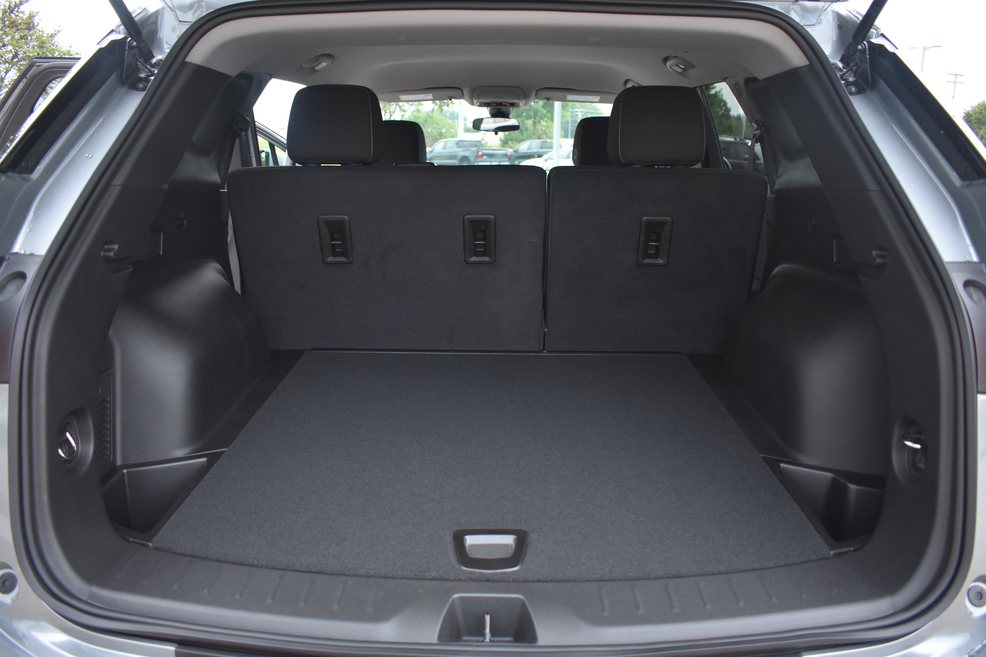2025 Chevrolet Blazer 2LT photo 11
