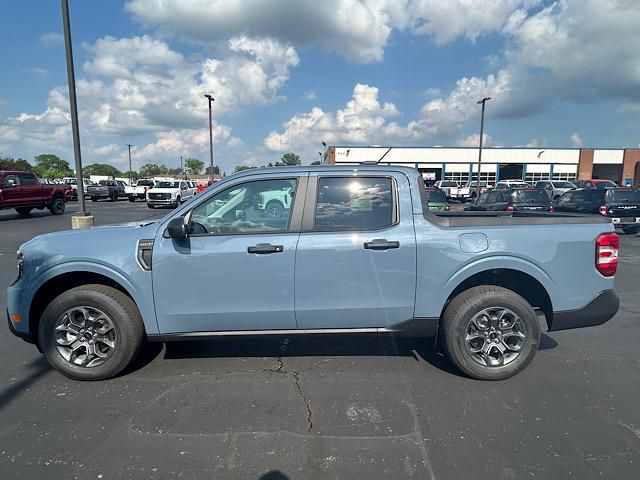 2025 Ford Maverick XLT photo 3