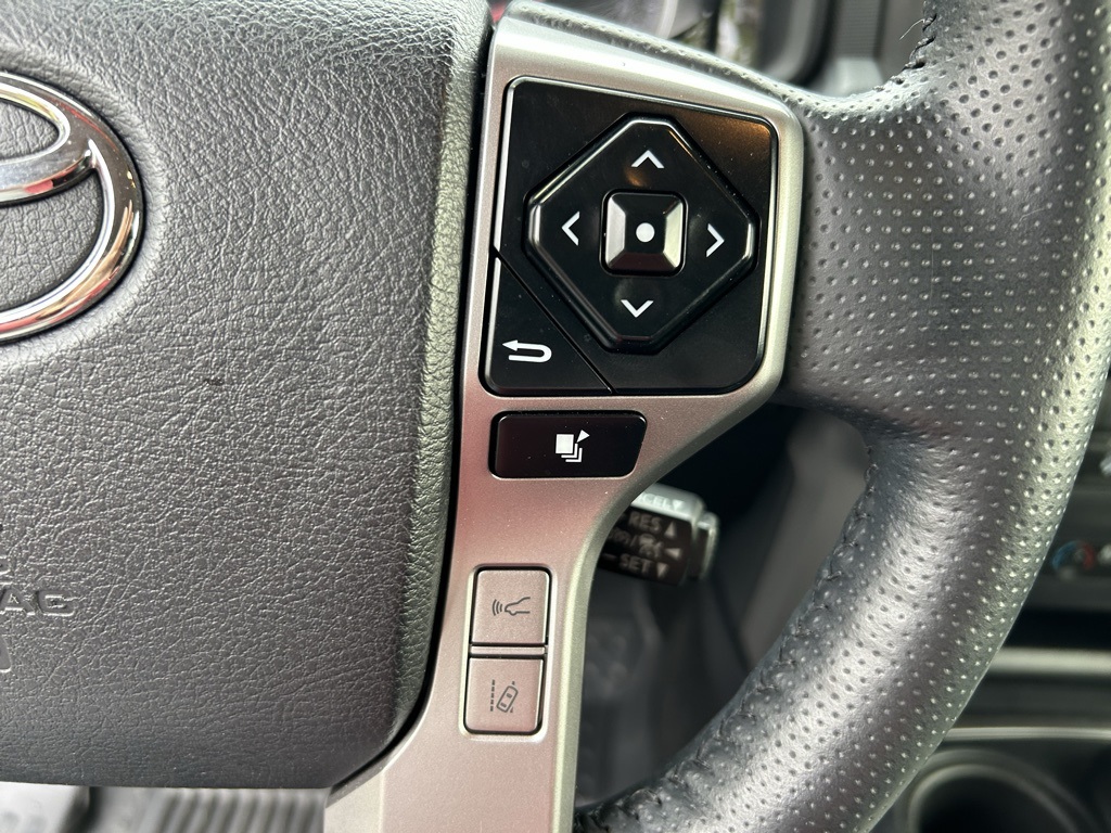 2023 Toyota 4Runner Limited photo 15