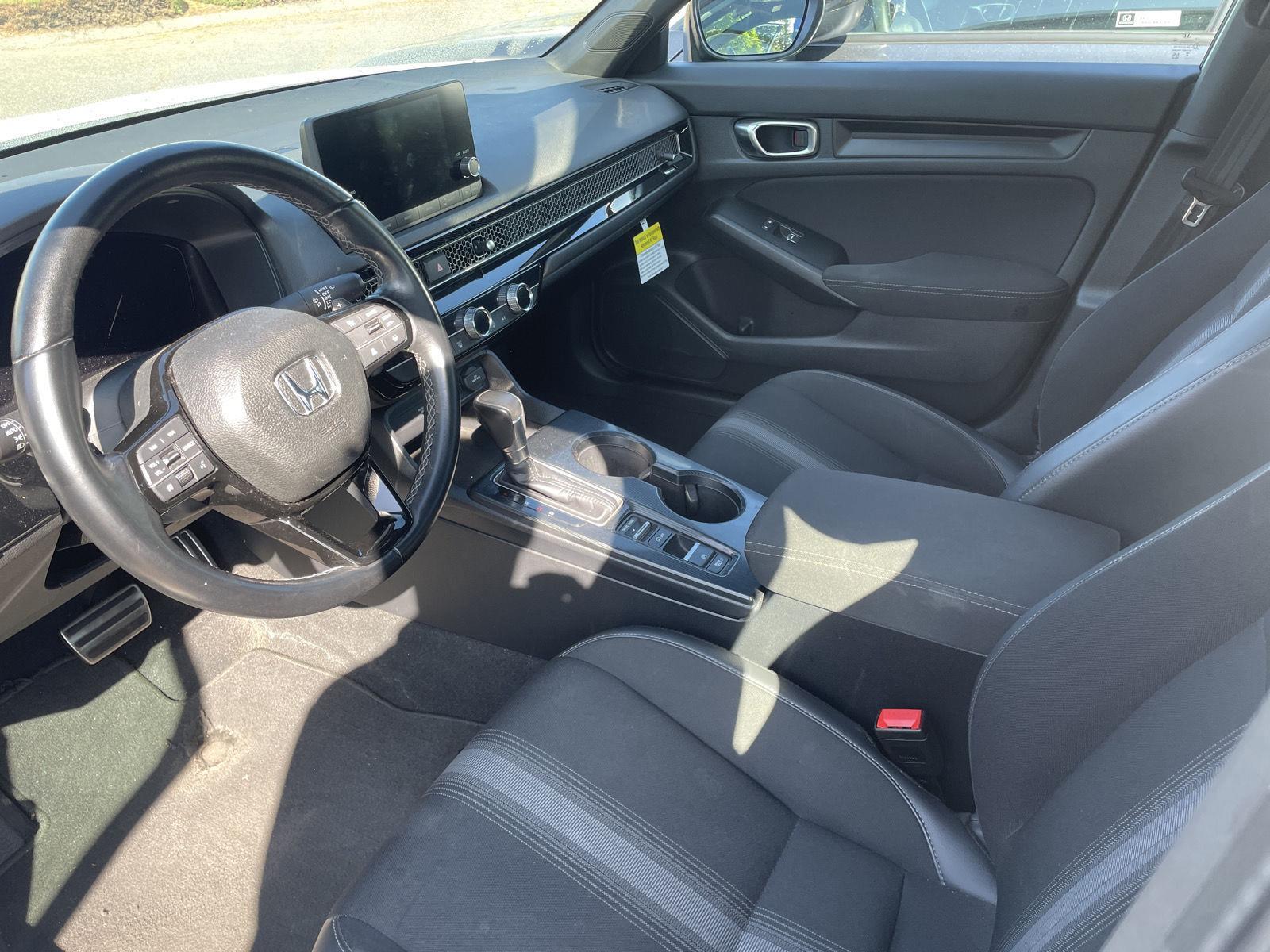 2023 Honda Civic Sport photo 4