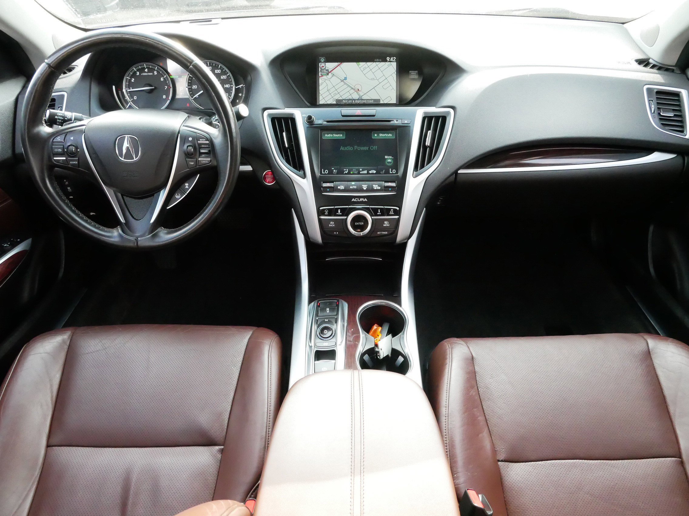 2015 Acura TLX SH-AWD Advance photo 10