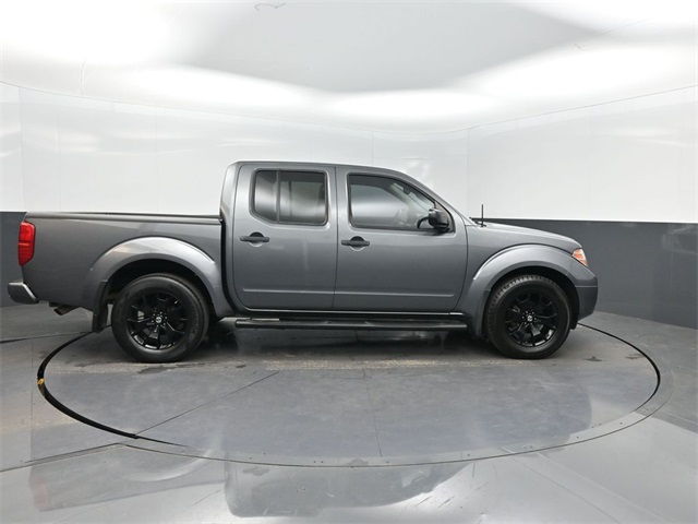 2019 Nissan Frontier Crew Cab SV photo 24