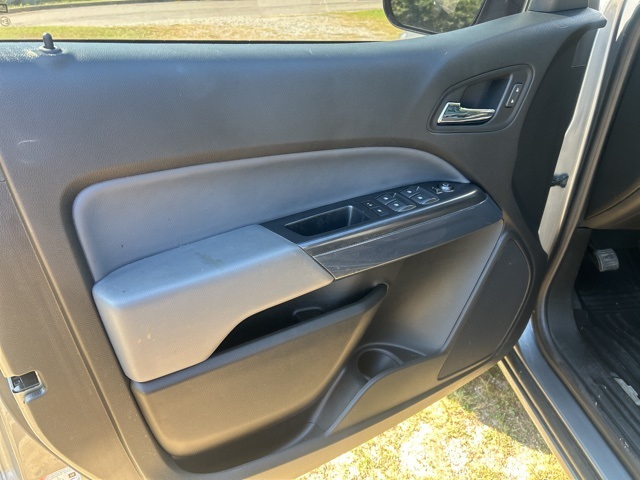 2020 Chevrolet Colorado Z71 photo 16