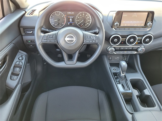 2025 Nissan Sentra S photo 6