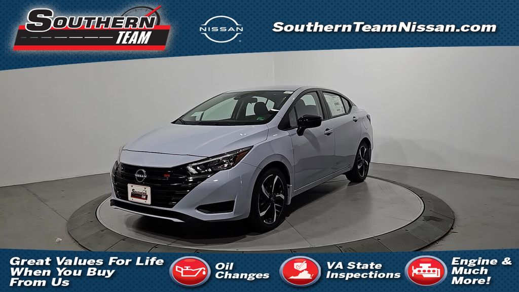 2025 Nissan Versa Sedan SR's photo