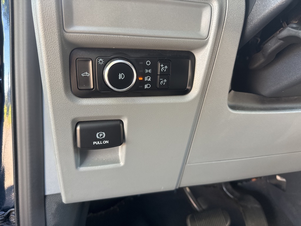 2023 Ford F-150 XLT photo 30