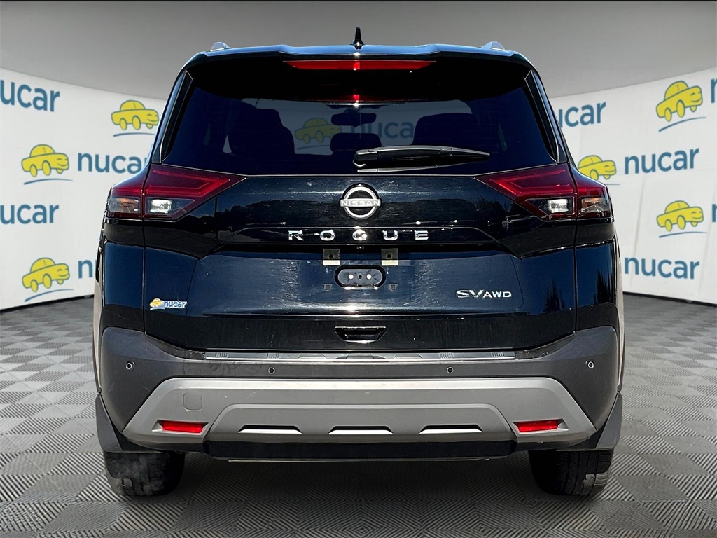 2023 Nissan Rogue SV photo 5