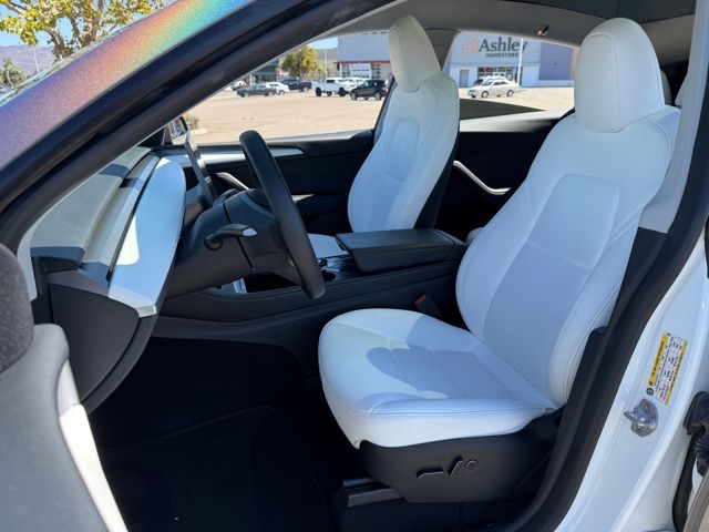 2023 Tesla Model Y Performance photo 4