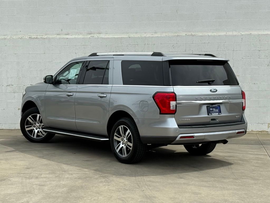 2023 Ford Expedition MAX Limited photo 4