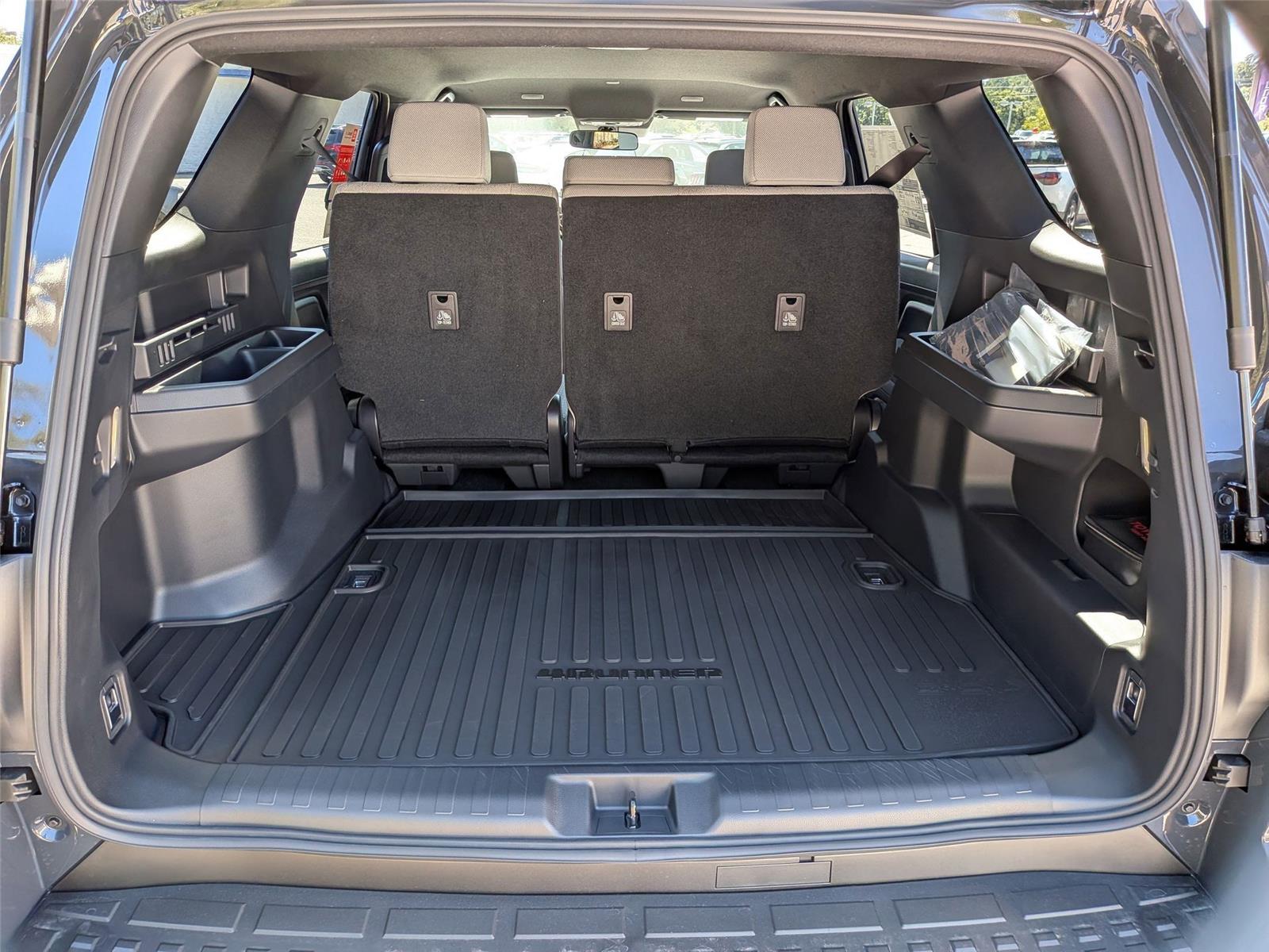 2025 Toyota 4Runner SR5 photo 28