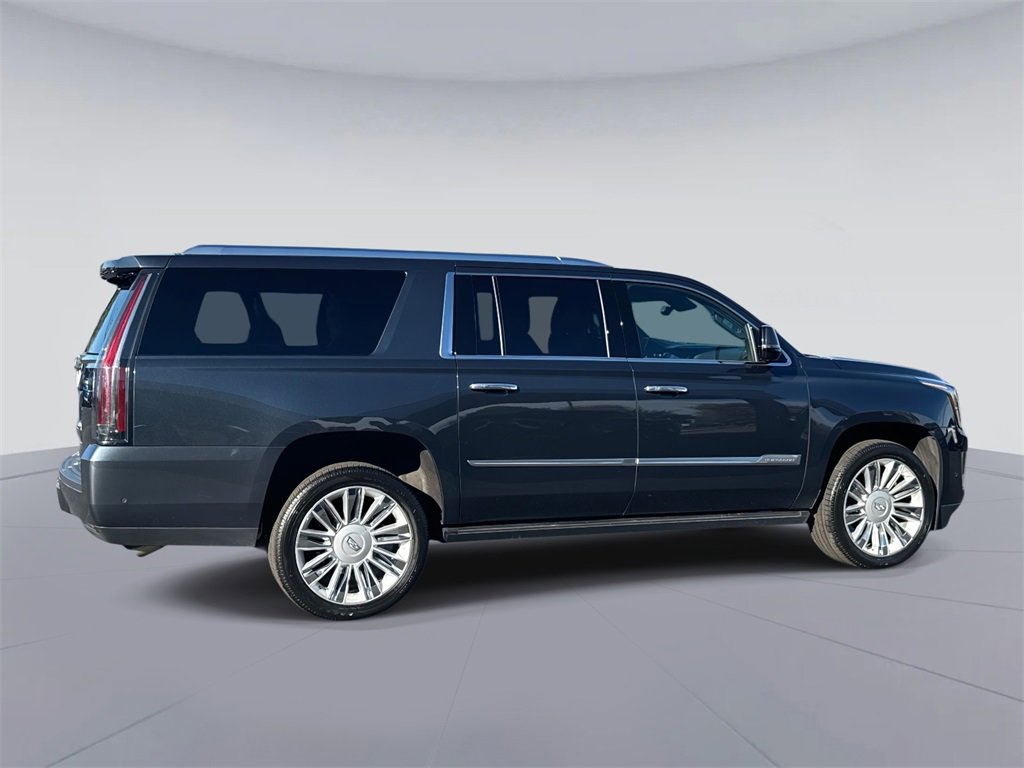 2019 Cadillac Escalade ESV Platinum photo 3