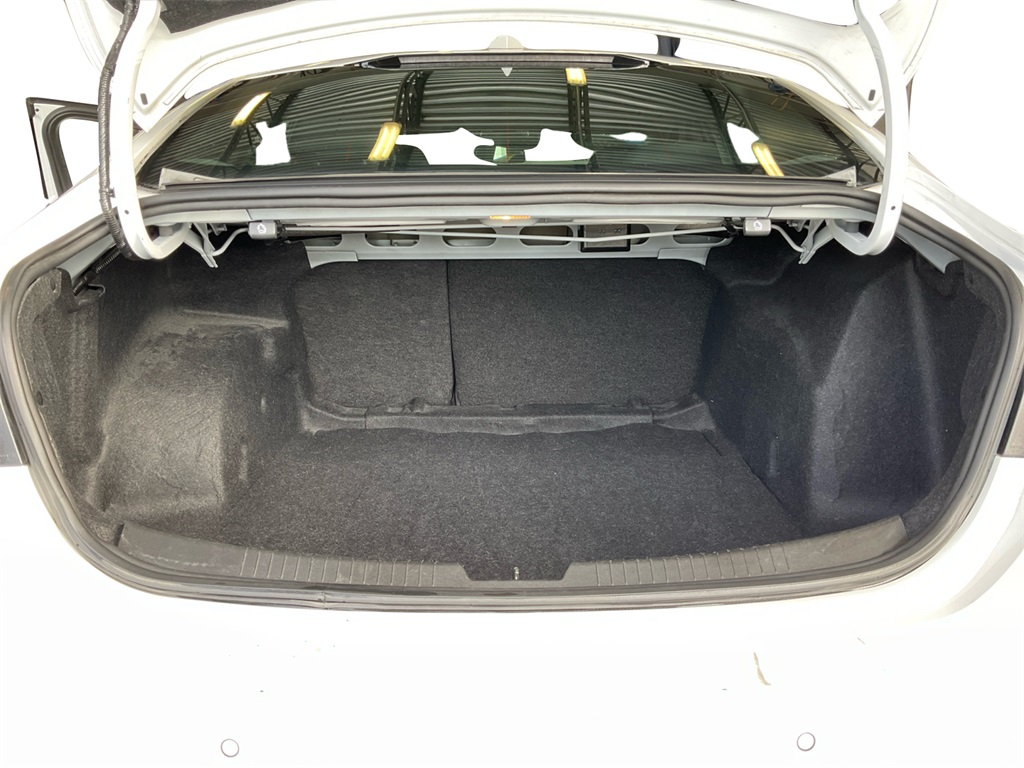 2024 Chevrolet Malibu 1LT photo 13