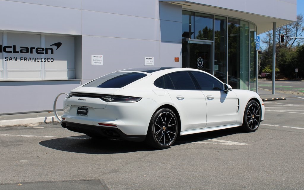 2023 Porsche Panamera 4 Platinum photo 7
