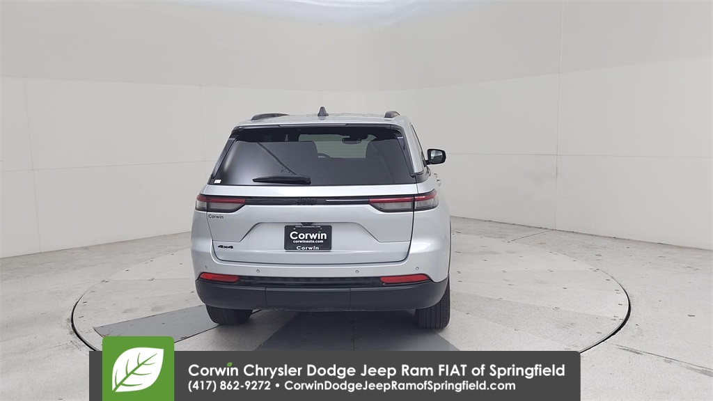 2024 Jeep Grand Cherokee Altitude X photo 13