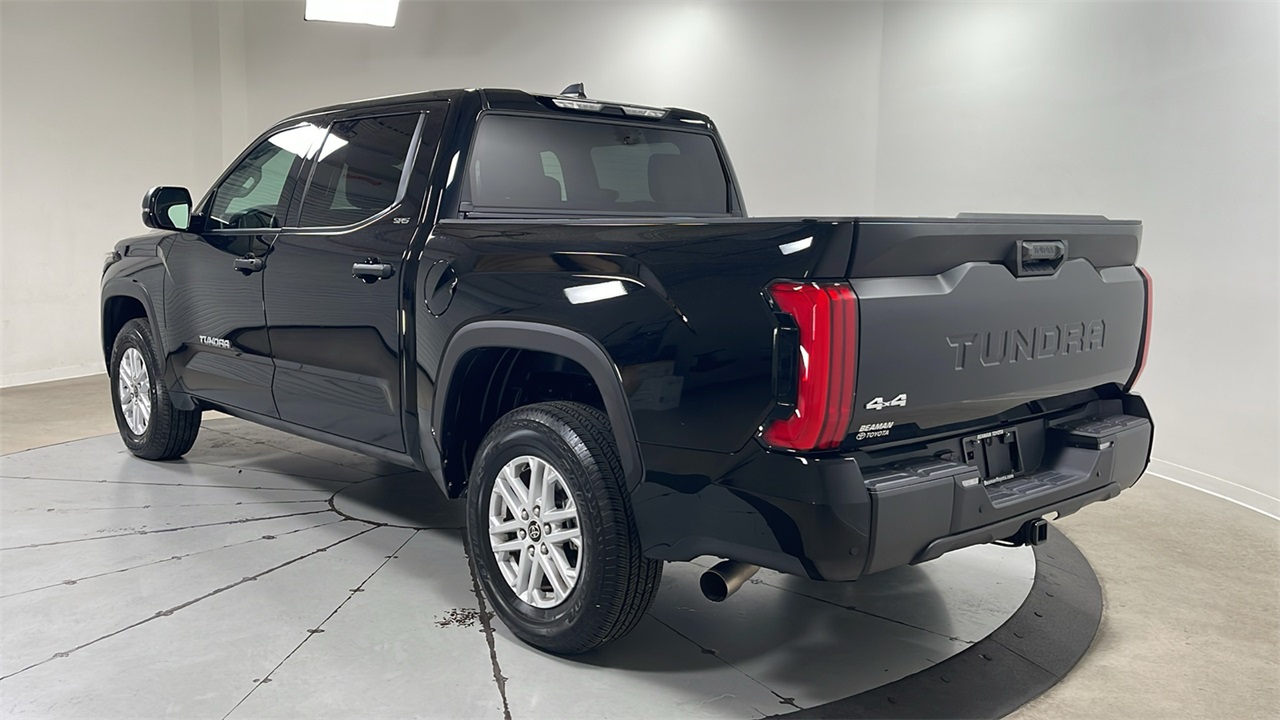 2024 Toyota Tundra SR5 photo 6