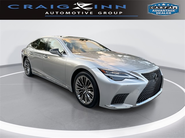 2022 Lexus LS Base's photo