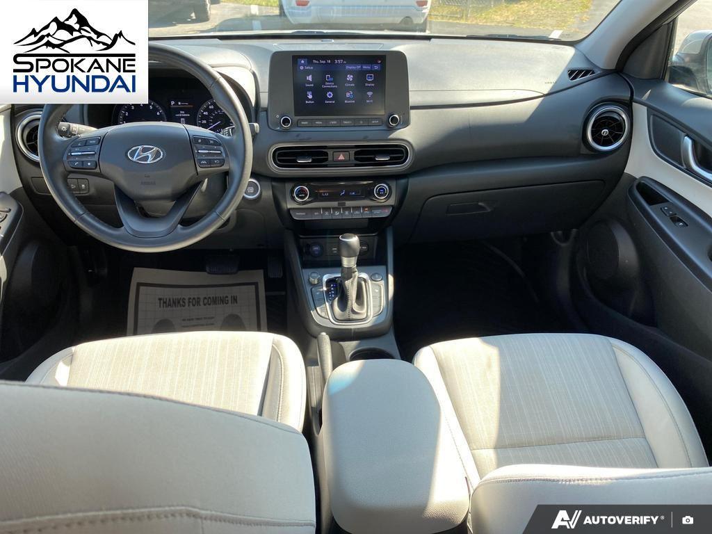 2022 Hyundai Kona SEL photo 3