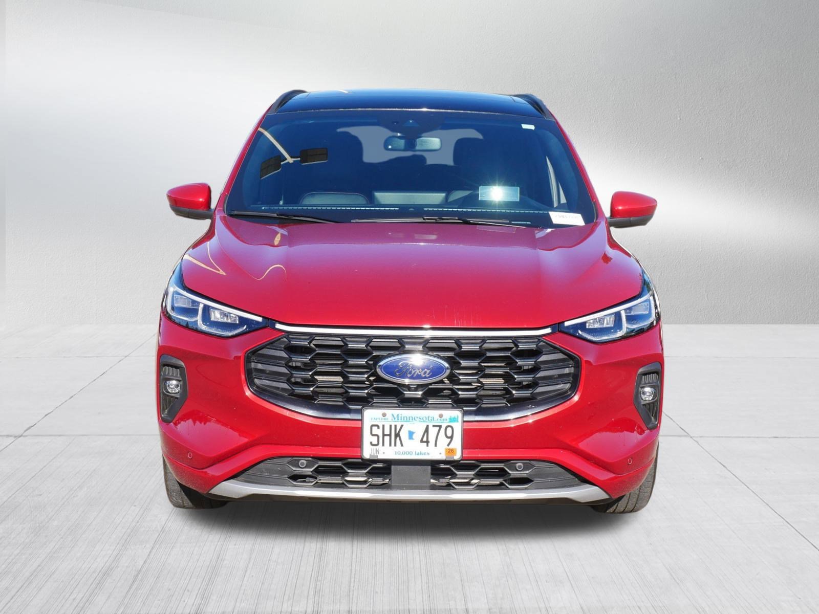 2024 Ford Escape ST-Line Elite photo 2